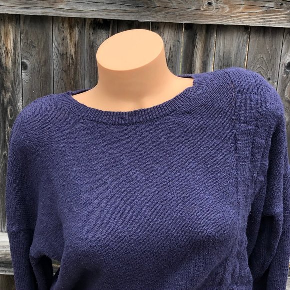 EXPRESS lightweight sweater with side tie detail - Picture 3 of 8